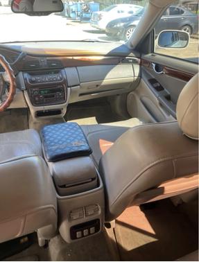 White 2003 Cadillac DeVille Base