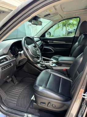 Gray 2022 Kia Telluride S