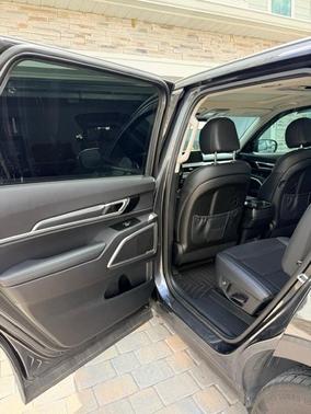 Gray 2022 Kia Telluride S