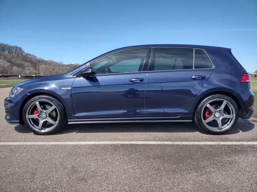 2018 Volkswagen Golf GTI 2.0T S 4-Door