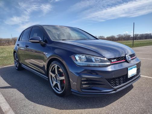 2018 Volkswagen Golf GTI 2.0T S 4-Door