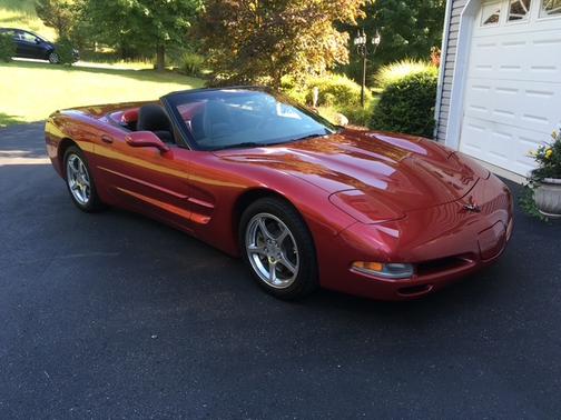 2001 Chevrolet Corvette Base
