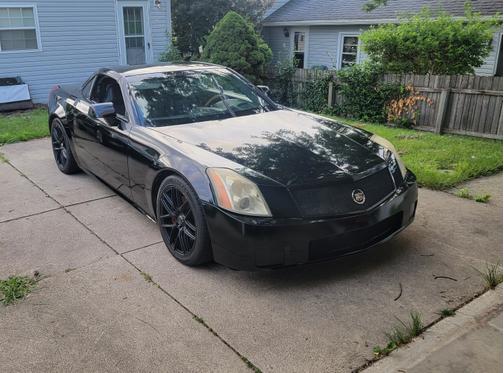 2004 Cadillac XLR Base