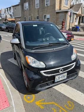 Black 2013 smart ForTwo Passion