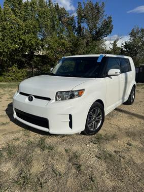 White 2012 Scion xB Base