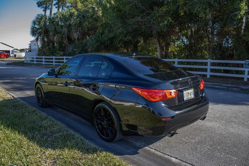 2017 INFINITI Q50 3.0t Signature Edition