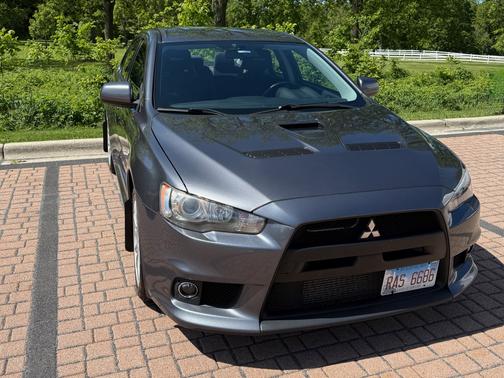 2010 Mitsubishi Lancer Evolution SE