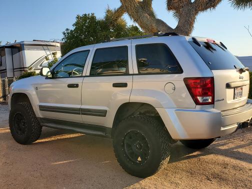 2005 Jeep Grand Cherokee Laredo
