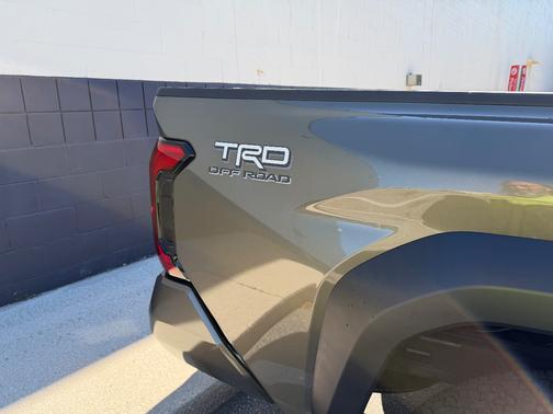 2024 Toyota Tacoma TRD Off Road