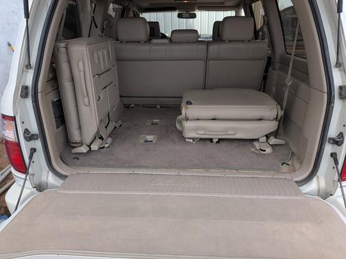 1999 Lexus LX 470 Base