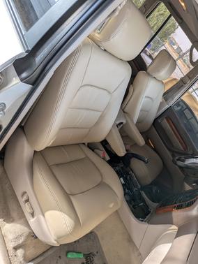 1999 Lexus LX 470 Base