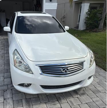 2011 INFINITI G37 Journey