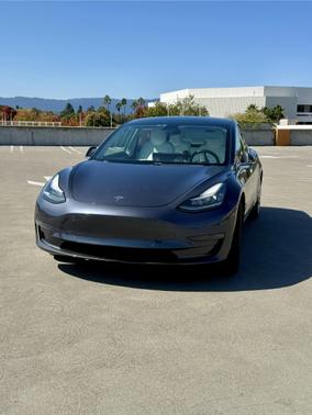 2019 Tesla Model 3 Standard Range Plus