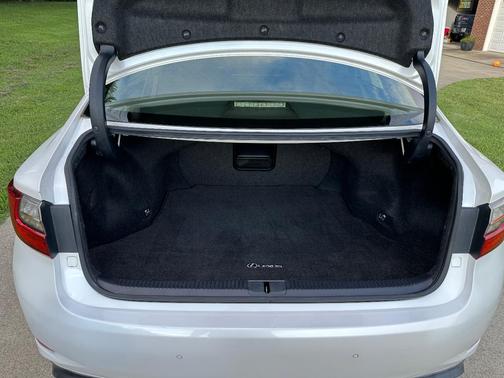White 2016 Lexus ES 350 Base