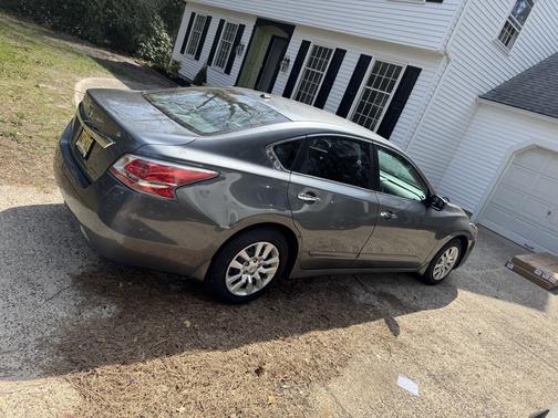 Gray 2015 Nissan Altima 2.5 S