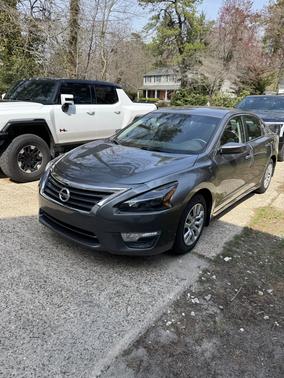 Gray 2015 Nissan Altima 2.5 S