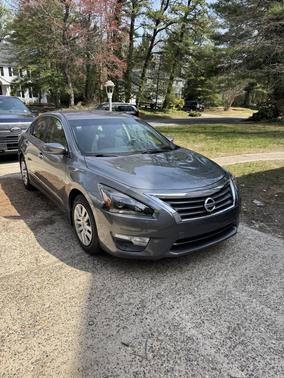 Gray 2015 Nissan Altima 2.5 S