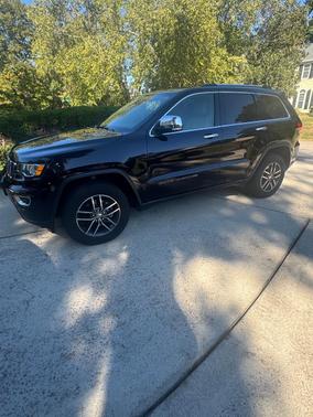Brown 2018 Jeep Grand Cherokee Limited