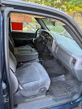 Blue 2002 Chevrolet Silverado 1500 LS Extended Cab