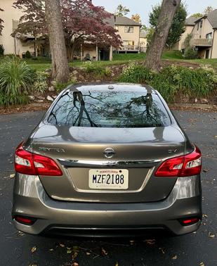 Gray 2017 Nissan Sentra SV