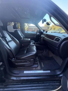 Black 2007 GMC Yukon Denali