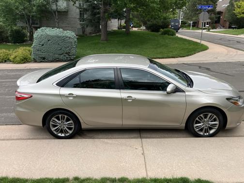2015 Toyota Camry SE