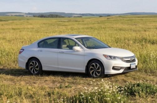 White 2017 Honda Accord EX-L