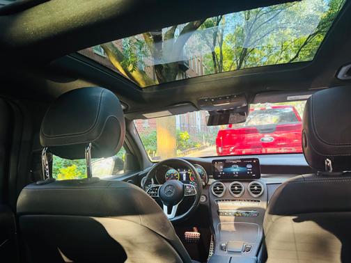 2022 Mercedes-Benz GLC 300 4MATIC