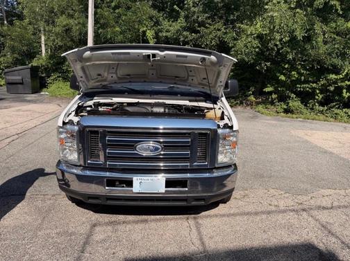 White 2014 Ford E250 Cargo
