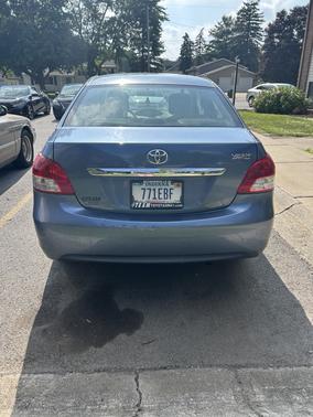 2012 Toyota Yaris Base
