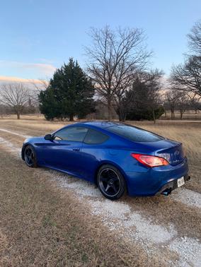 2011 Hyundai Genesis Coupe 2.0T