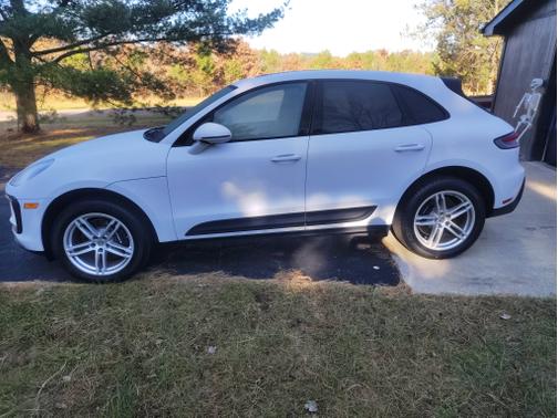 2025 Porsche Macan Macan