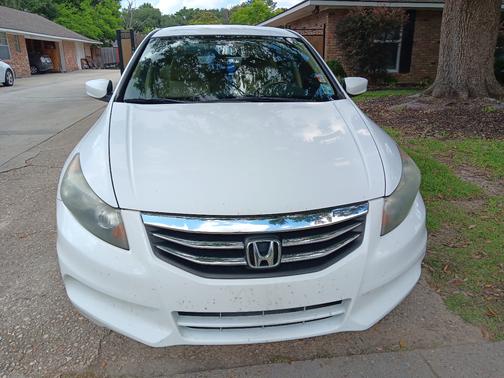 White 2015 Honda Accord Sport