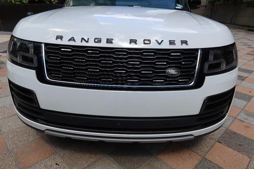 White 2018 Land Rover Range Rover 5.0L Supercharged SV Autobiography Dynamic