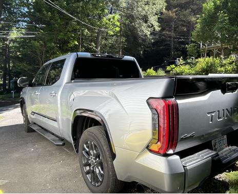 Photo 4 of 14 of 2022 Toyota Tundra Platinum