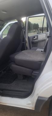 White 2006 Ford Expedition XLS