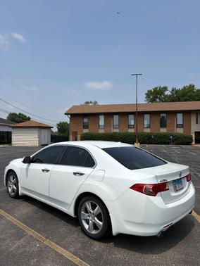 White 2013 Acura TSX Technology