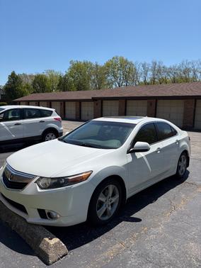 White 2013 Acura TSX Technology