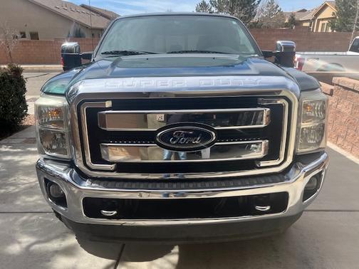 Green 2012 Ford F-250 Lariat