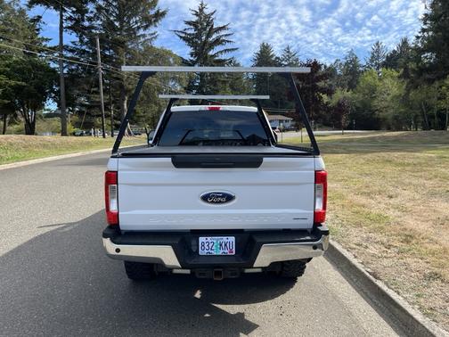 2017 Ford F-250 XLT