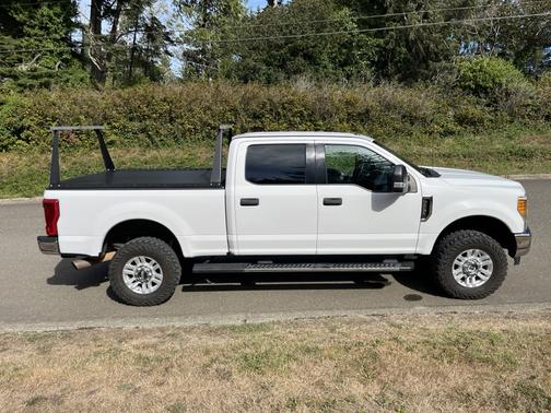 2017 Ford F-250 XLT