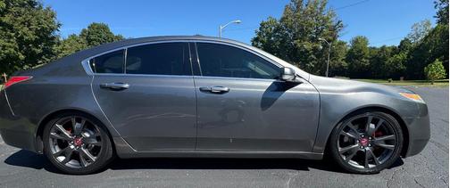 Gray 2009 Acura TL Technology