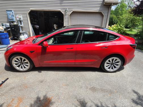 2022 Tesla Model 3 Base
