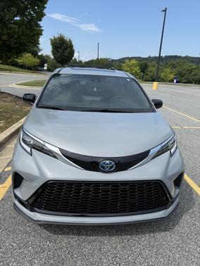 2023 Toyota Sienna XSE 25th Anniversary