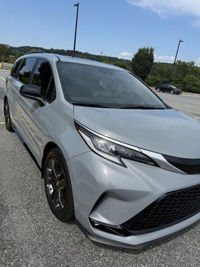 2023 Toyota Sienna XSE 25th Anniversary