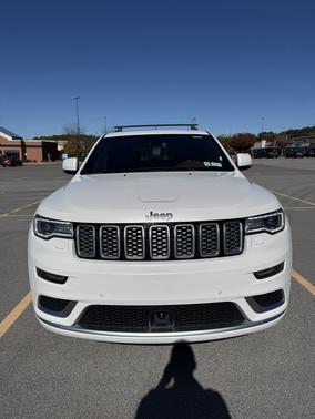 White 2020 Jeep Grand Cherokee Summit