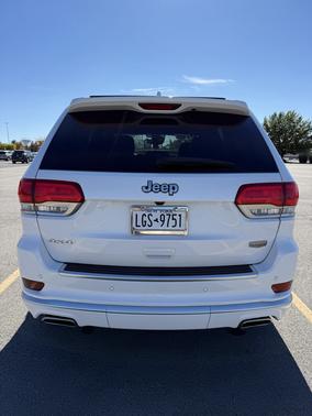 White 2020 Jeep Grand Cherokee Summit