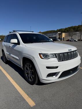 White 2020 Jeep Grand Cherokee Summit