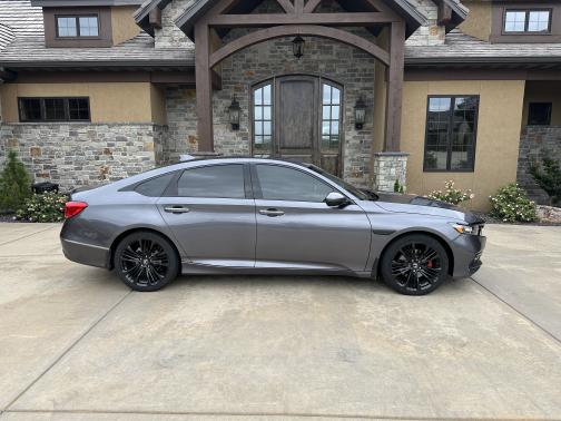 2020 Honda Accord Hybrid Touring