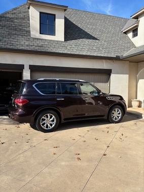 2011 INFINITI QX56 Base